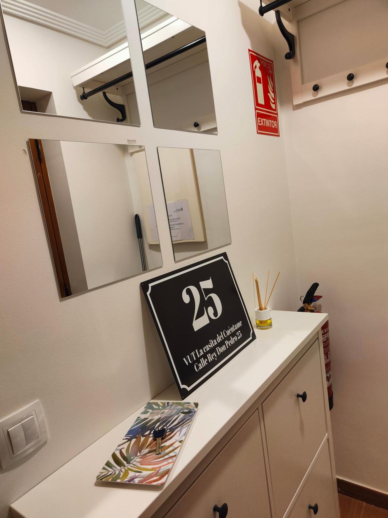Vut La Casita Del Cuentame Apartment Burgos Bagian luar foto